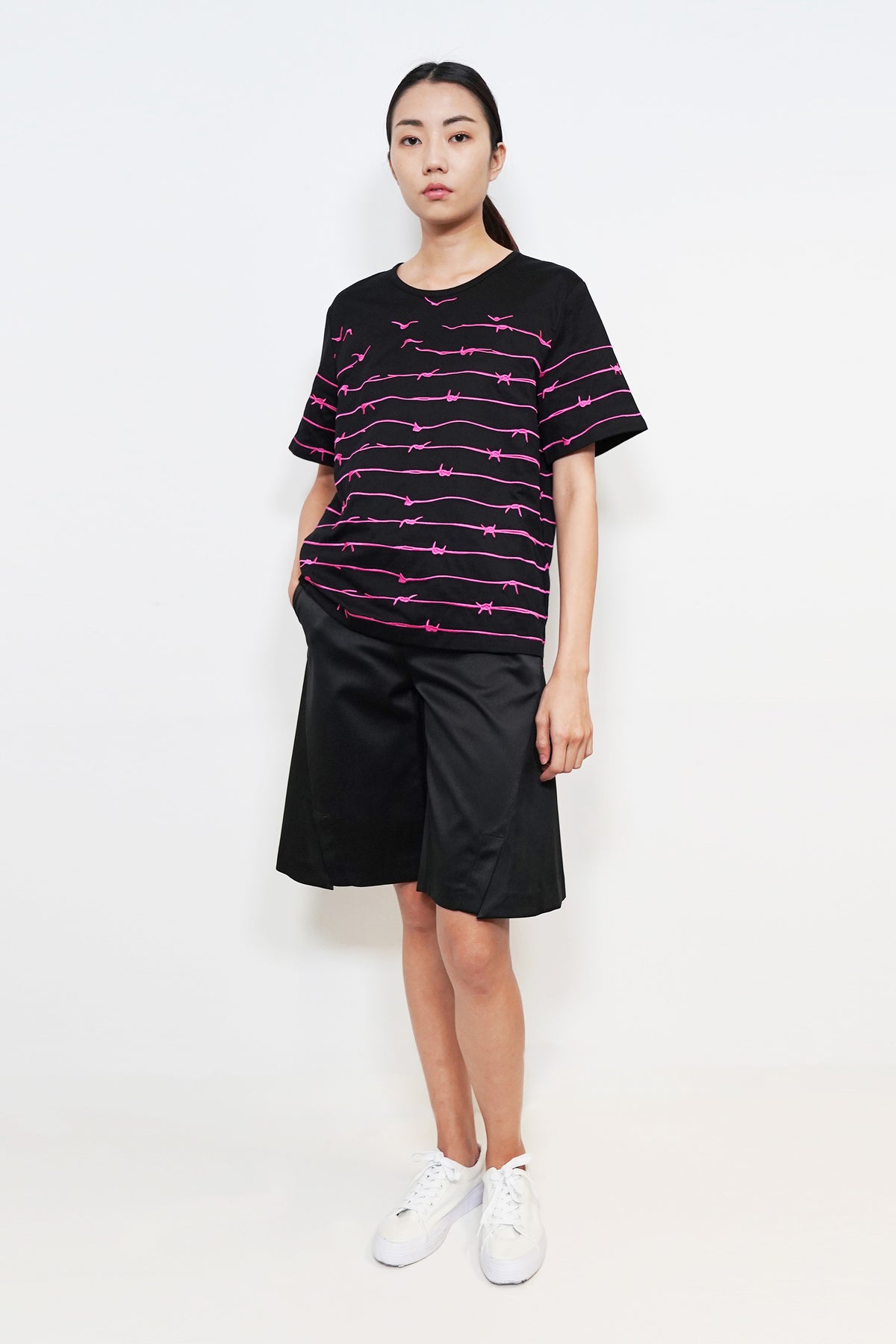 Wire Embriodery T-Shirt