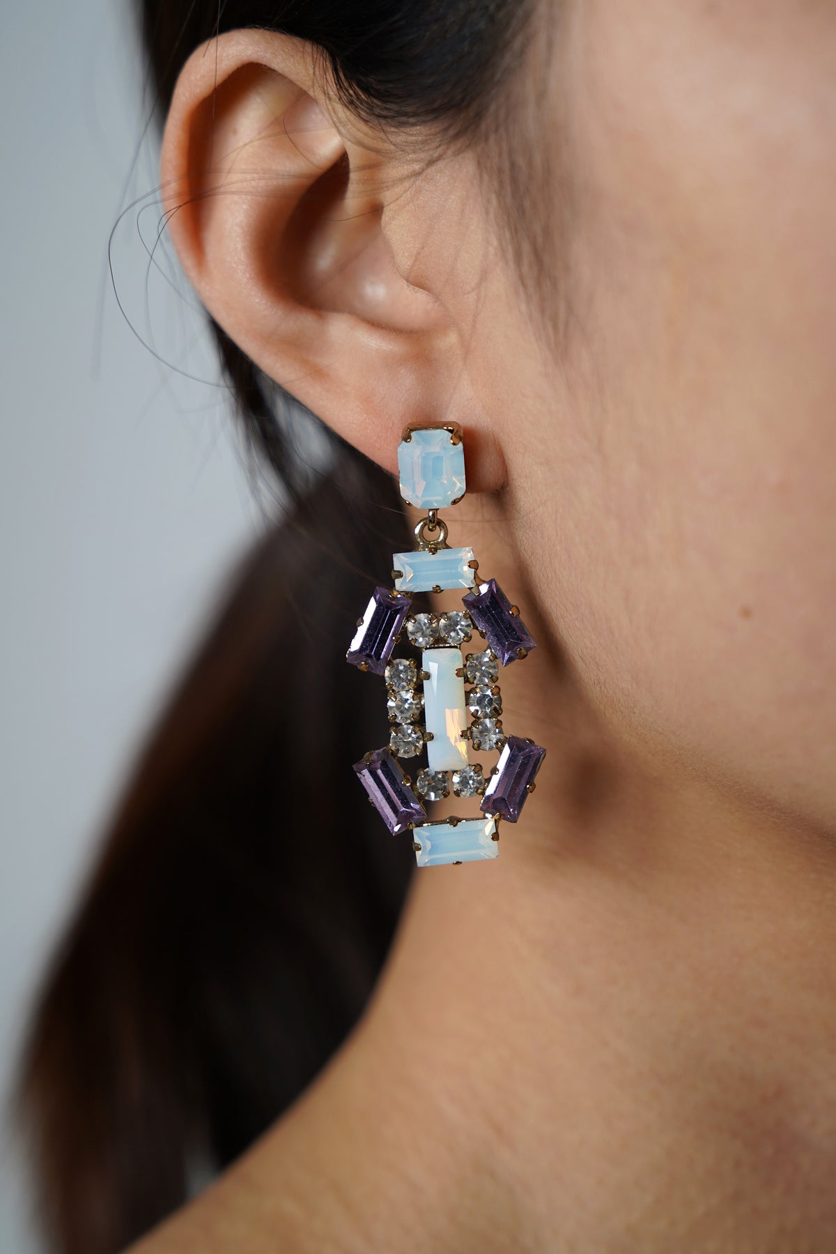 Madame Bijoux Luz Earrings
