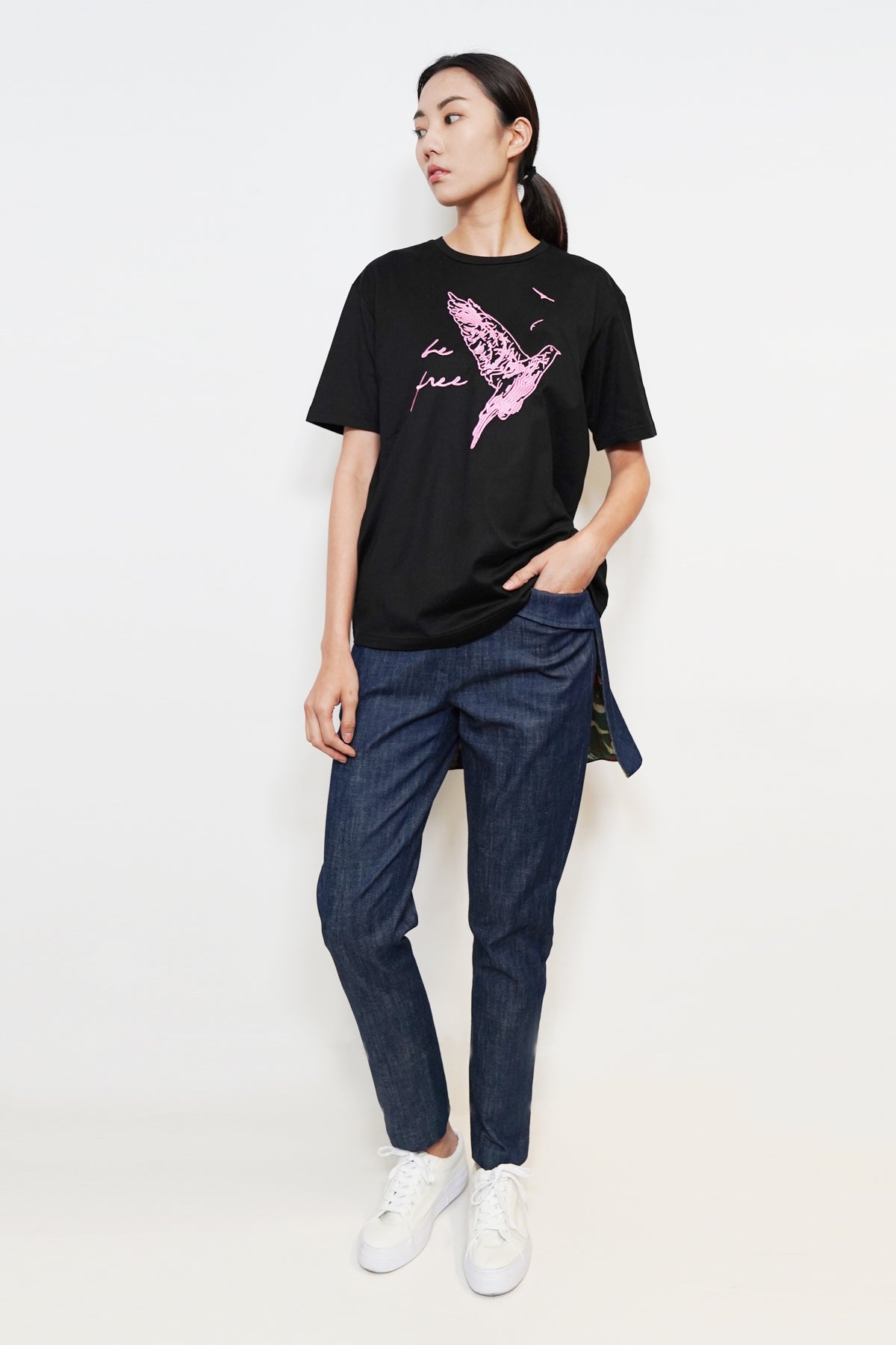 "Be Free" Embriodery  T-Shirt
