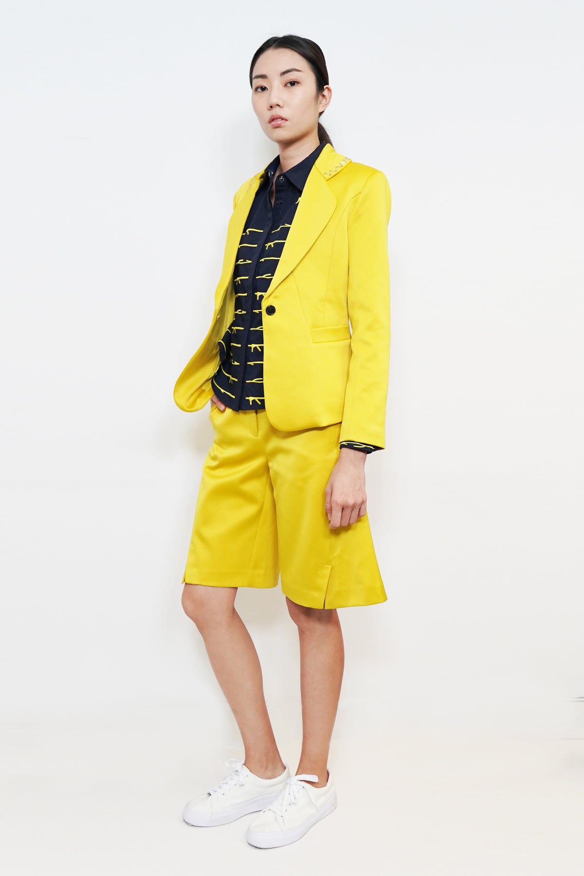 Color Suit Shorts